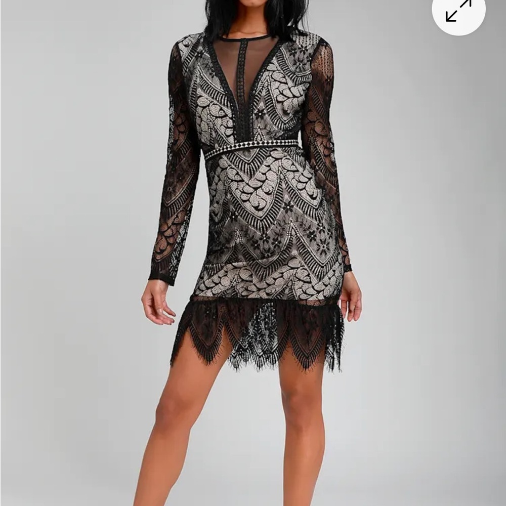Astr Black and Cream Lace Long Sleeve Dress